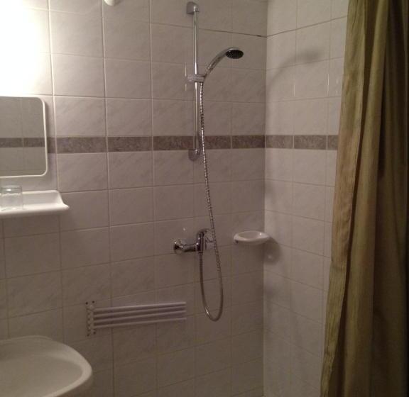 Номер Стандарт, Korona Panzió