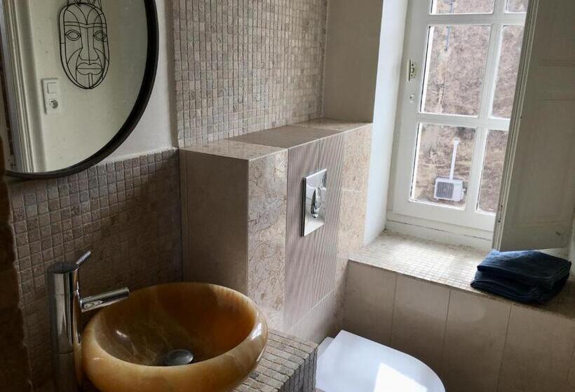 غرفة قياسية, La Casa Deva   Maison D Artistes