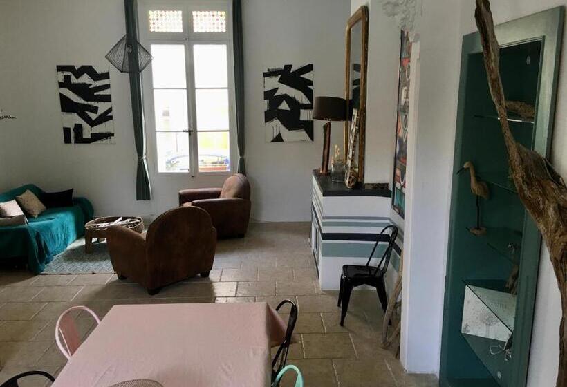 غرفة قياسية مطلّة علي الحديقة, La Casa Deva   Maison D Artistes