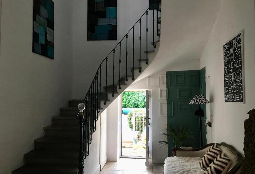 شقة غرفة واحدة مزودة بتراس, La Casa Deva   Maison D Artistes