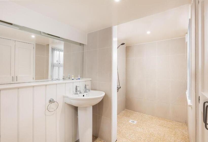 １階の１ベッドルームアパートメント, Royal Discovery