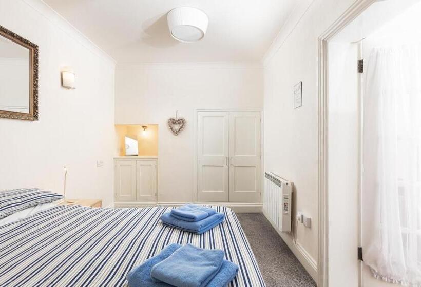 １階の１ベッドルームアパートメント, Royal Discovery