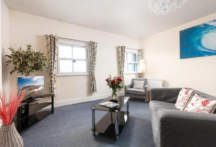 海の見える１ベッドルームアパートメント, Royal Discovery