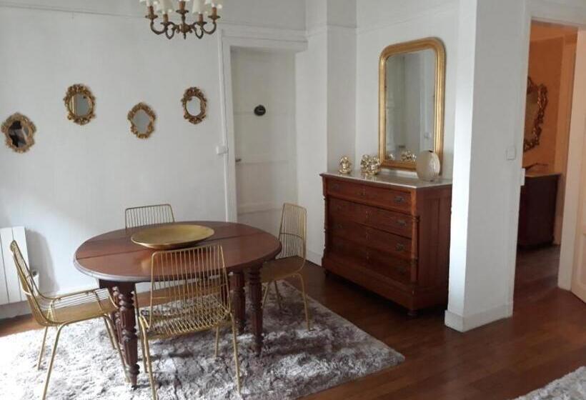 침실 1개 발코니 아파트, Hôtel Saint Louis Chambres Et Appartement