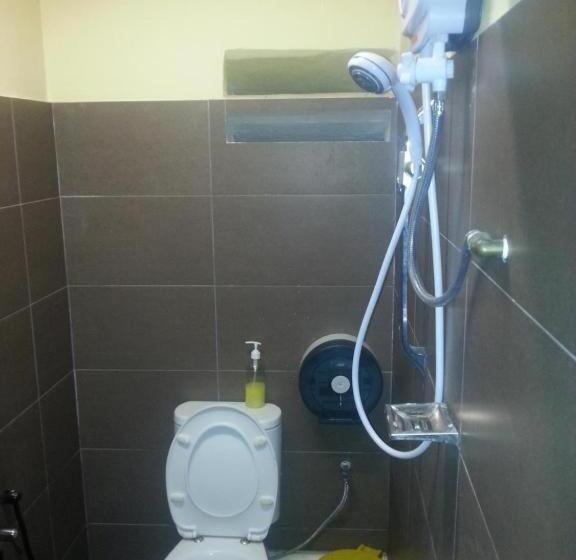 חדר משפחתי, Little India Heritage Villa