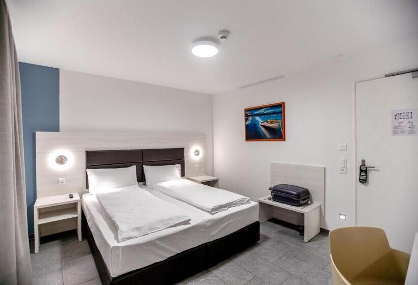 غرفة قياسية, Miralago Locarno Easy Rooms