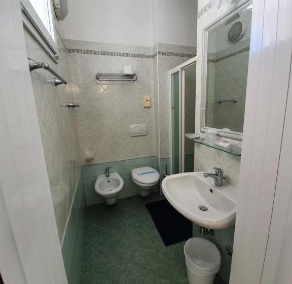 غرفة ديلوكس فردية, Rosa Maria Elite