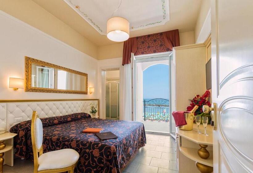 Triple Room Sea View, Rosa Maria Elite