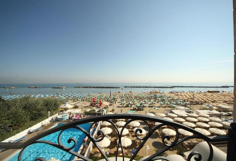 غرفة قياسية مطلّة علي البحر, Rosa Maria Elite