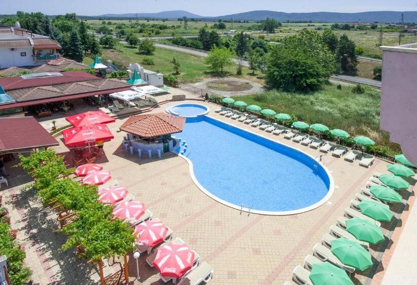 Семейный Номер, Stefanov 2