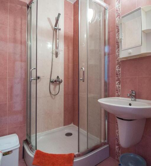 Семейный Номер Боковой Вид на Море, Stefanov 2