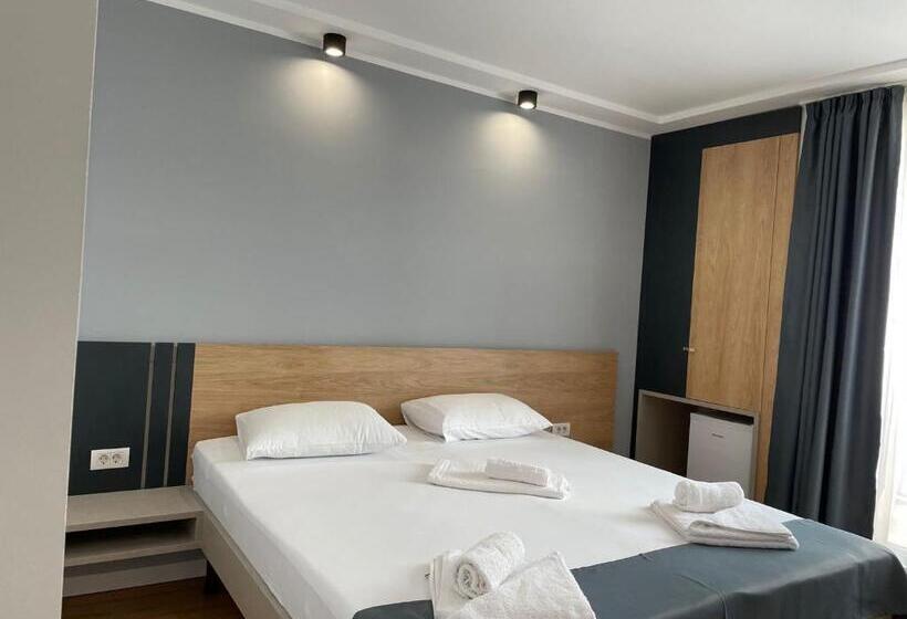 חדר סטנדרט עם מרפסת, Unirea