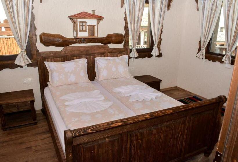 منزل غرفة نوم واحدة, Complex Starite Kashti