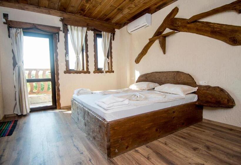 غرفة قياسية, Complex Starite Kashti