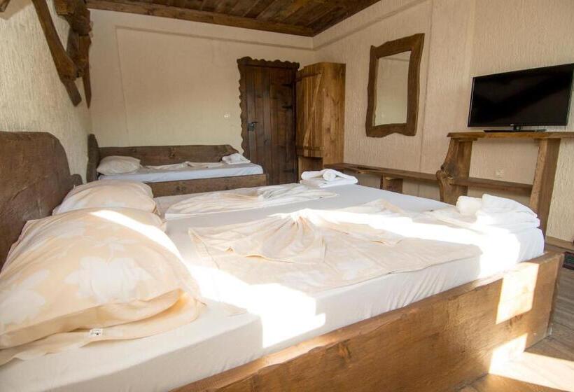 غرفة قياسية, Complex Starite Kashti