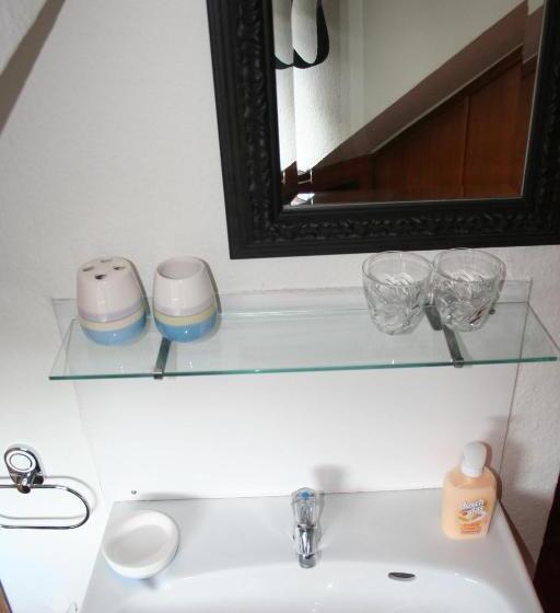 ２ベッドルームアパートメント, Grillglut