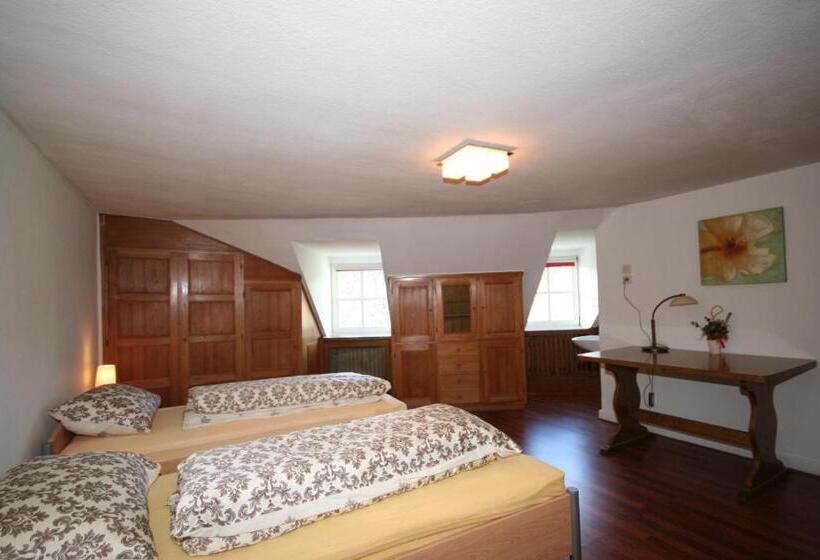 ３ベッドルームアパートメント, Grillglut