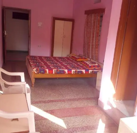 バルコニー付きデラックスルーム, Jwala Niketan Eco Homestay