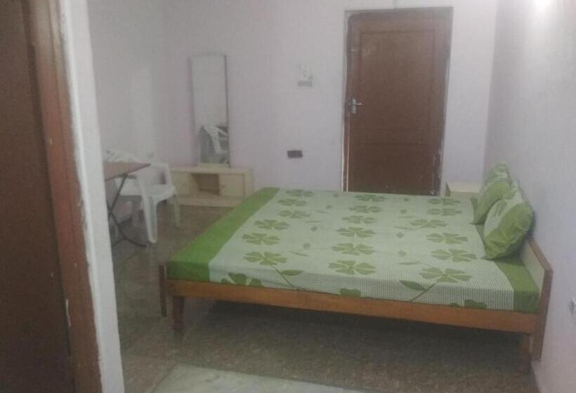 スタンダードルーム, Jwala Niketan Eco Homestay