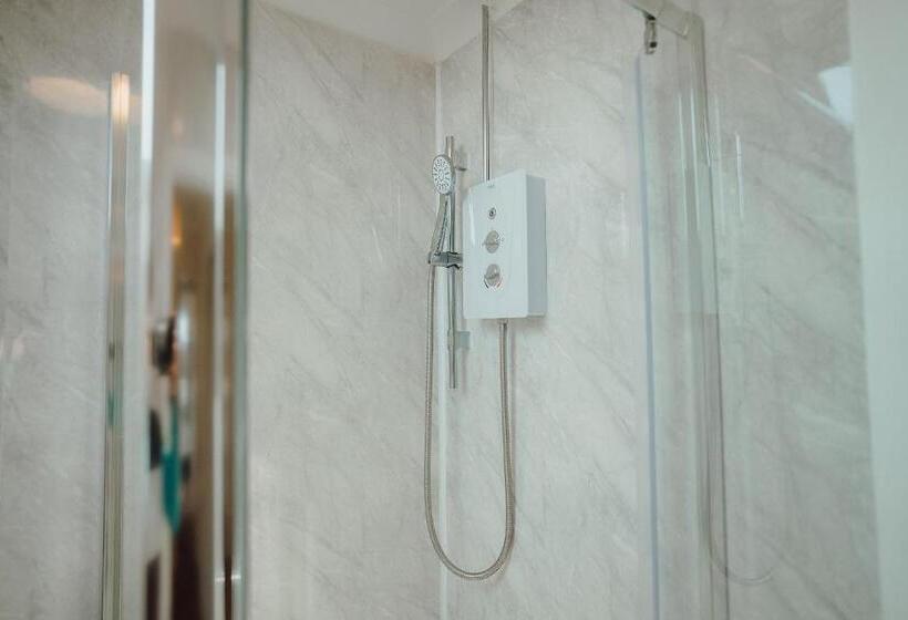 오두막, Celtic Haven