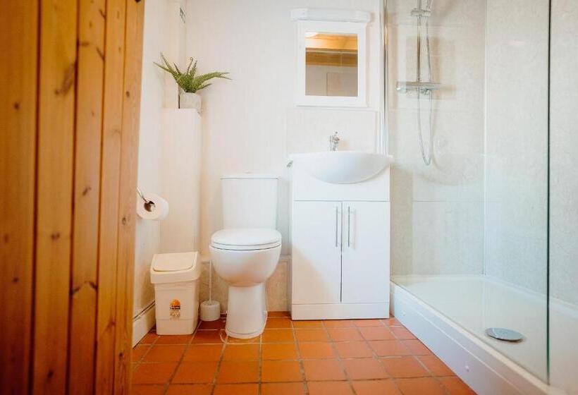 오두막, Celtic Haven