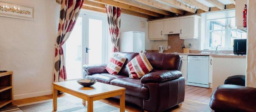 오두막, Celtic Haven