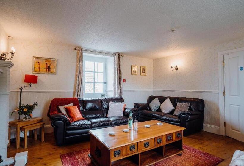 침실 1개 주택, Celtic Haven