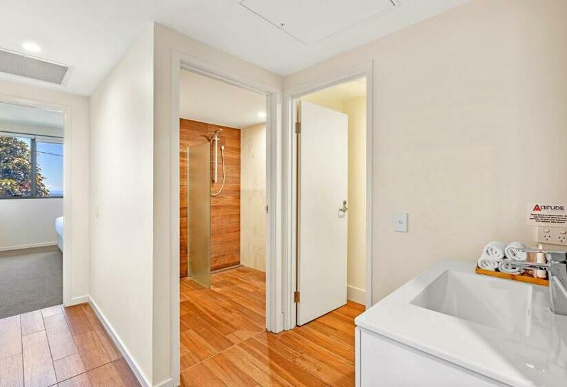 Апартаменты 2 Спальни, Altitude On Montville