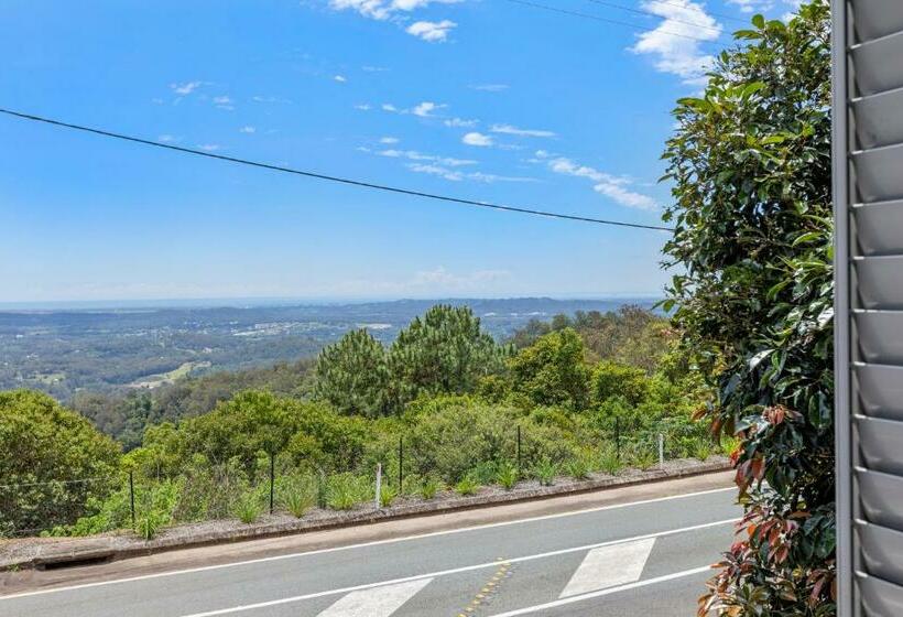 Апартаменты 2 Спальни, Altitude On Montville