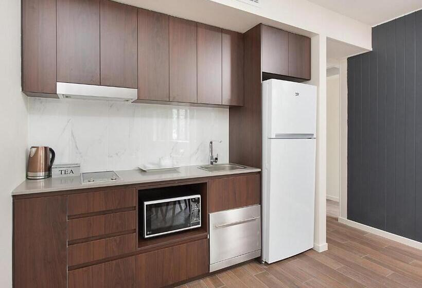 Апартаменты 2 Спальни, Altitude On Montville