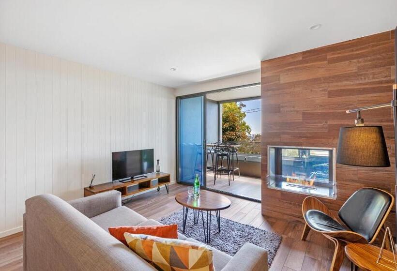 Апартаменты 2 Спальни, Altitude On Montville