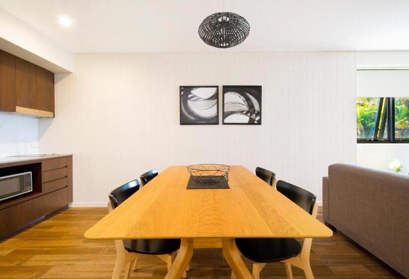 Апартаменты 2 Спальни, Altitude On Montville