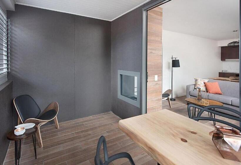 Апартаменты 2 Спальни, Altitude On Montville