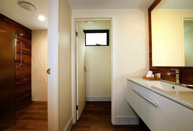 Апартаменты 2 Спальни, Altitude On Montville