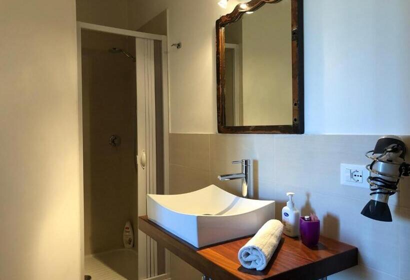 带阳台的三人标准间, B&b Siciliantica