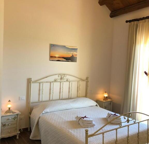 带阳台的三人标准间, B&b Siciliantica