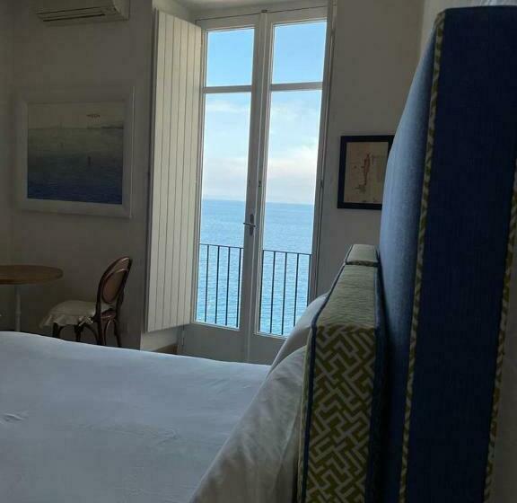 غرفة قياسية مطلّة علي البحر, Casa A Mare