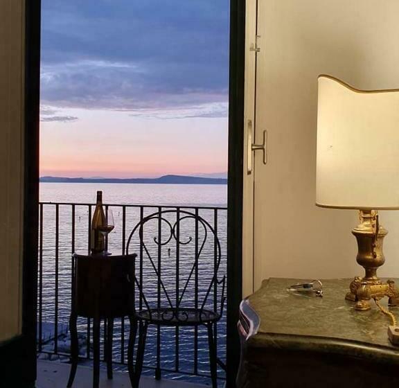 غرفة قياسية مطلّة علي البحر, Casa A Mare