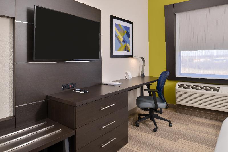 스위트 킹사이즈 침대, Holiday Inn Express & Suites   Kansas City   Lee S Summit, An Ihg