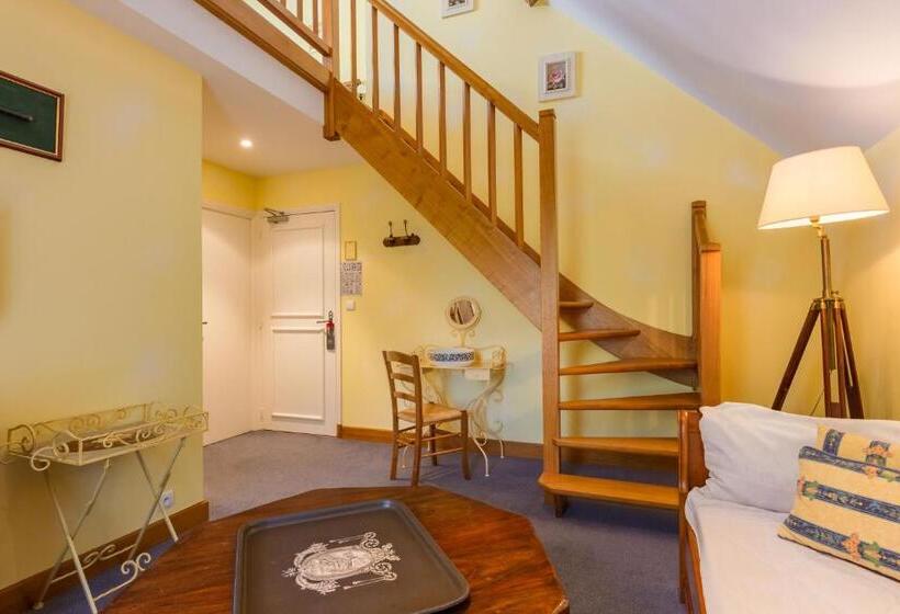 جناح دوبلكس, Le Clos