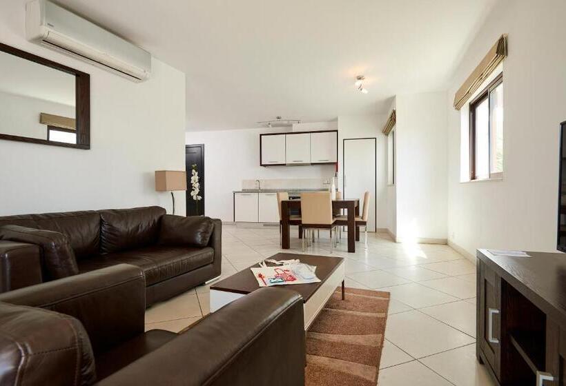 اتاق خانوادگی, Sol Dunas - All Inclusive