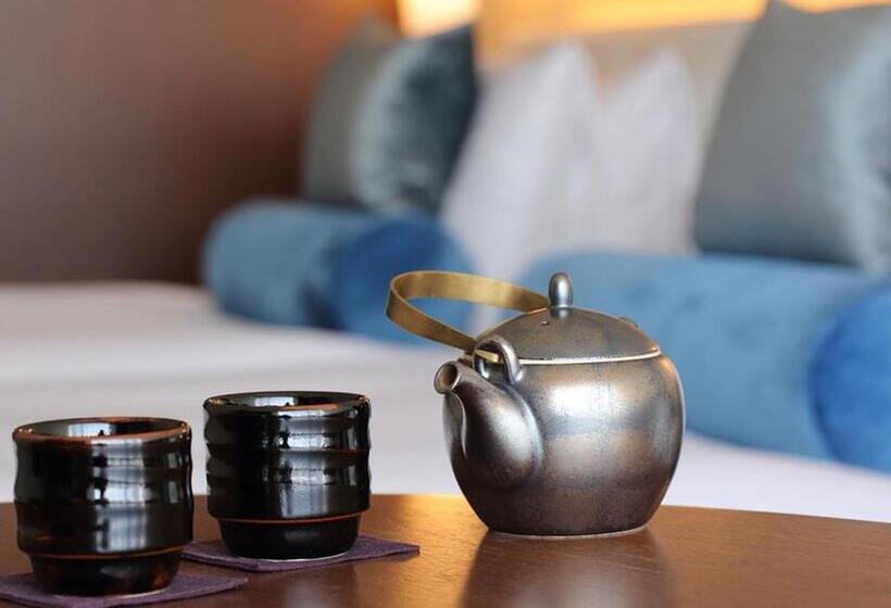 Люкс Вид на Реку, Solaria Nishitetsu Hotel Kyoto Premier
