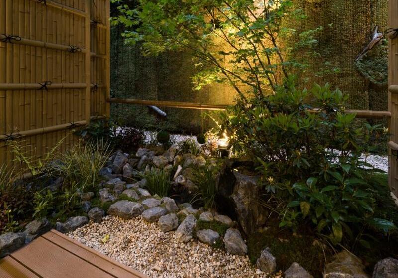 חדר סטנדרט נוף לגינה, Solaria Nishitetsu Hotel Kyoto Premier
