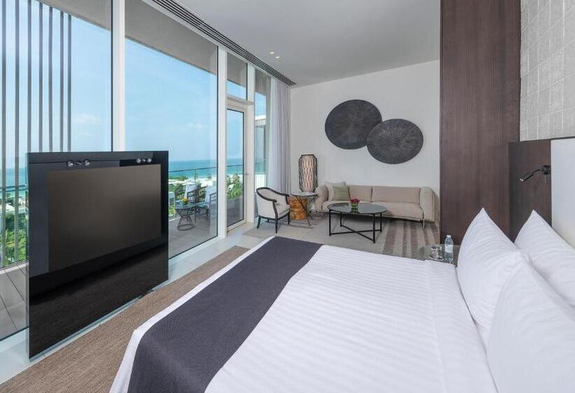 프리미엄 스위트 바다 전망, The Oberoi Beach Resort, Al Zorah