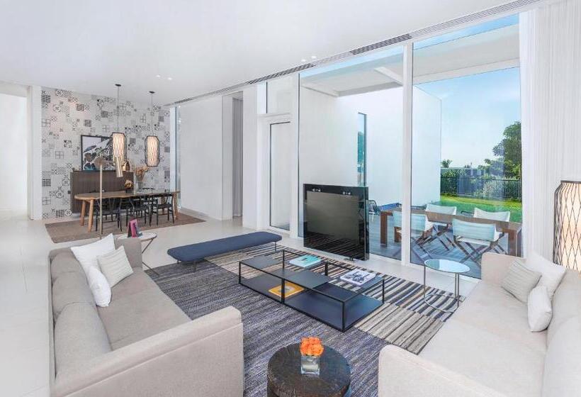 3 베드룸 프리미엄 빌라, The Oberoi Beach Resort, Al Zorah