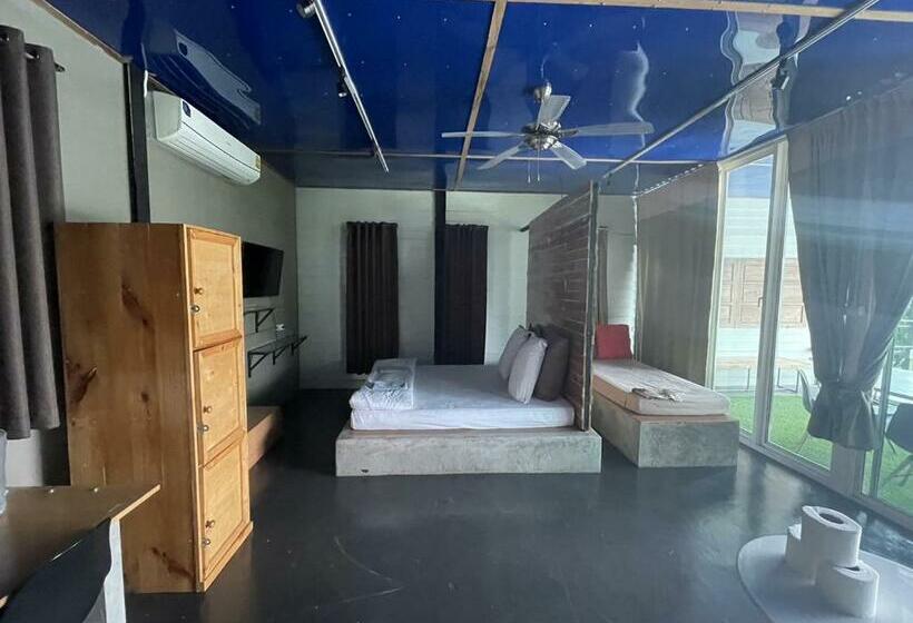 اتاق لوکس خانوادگی, B Samcook Home16