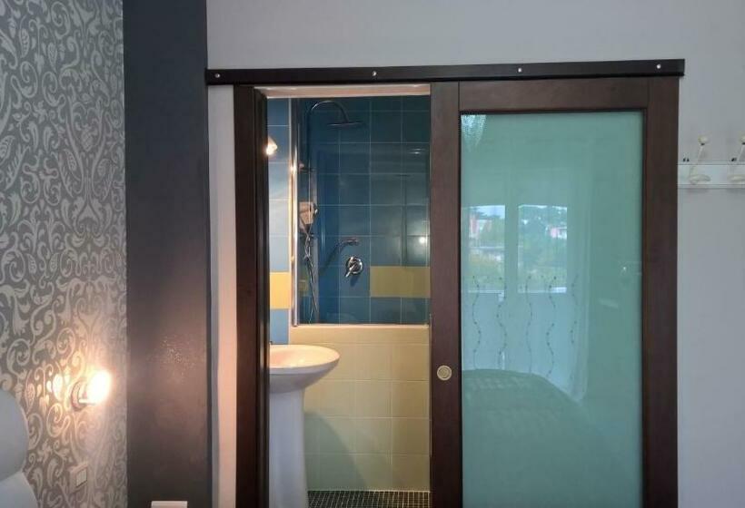 חדר דלוקס עם מרפסת, Pompei Boutique Inn