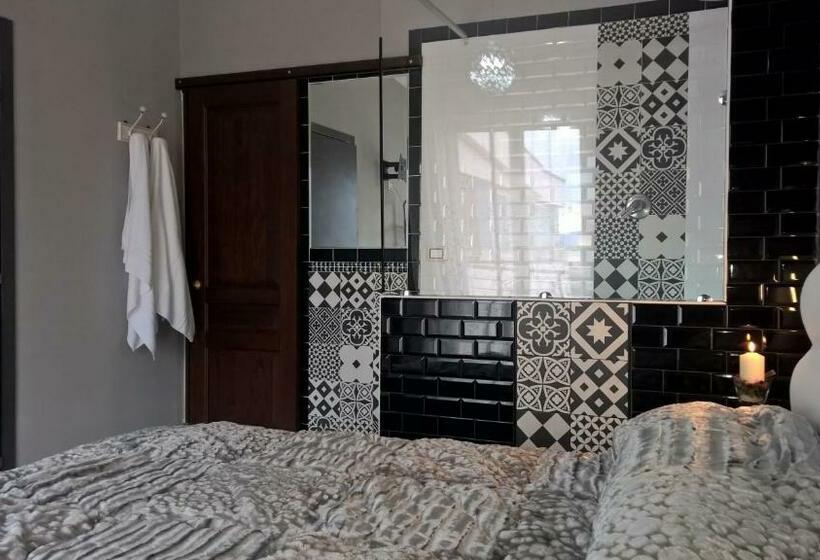 חדר דלוקס עם מרפסת, Pompei Boutique Inn