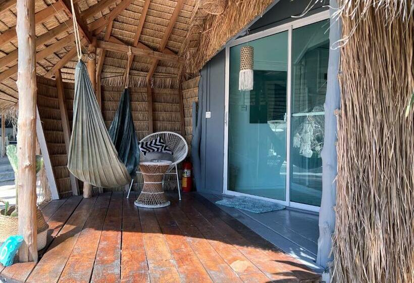 オーシャンビューのスタンダードバンガロー, Sea Love Beach Bar & Bungalows