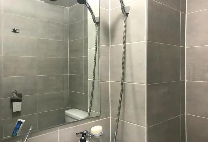 اتاق استاندارد, Hwarang Guesthouse